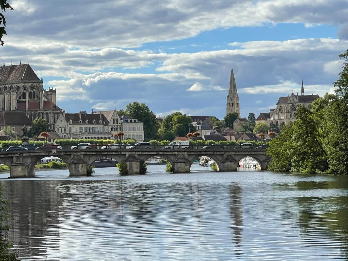 Apartmán Le Pigeonnier Centre Historique Auxerre Exteriér fotografie